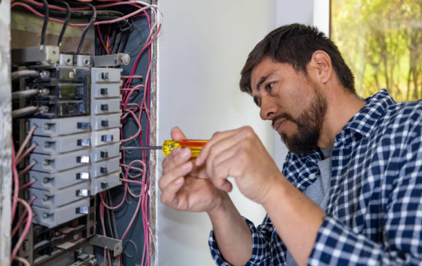 Best Affordable Emergency Electrician  in Richwood, TX